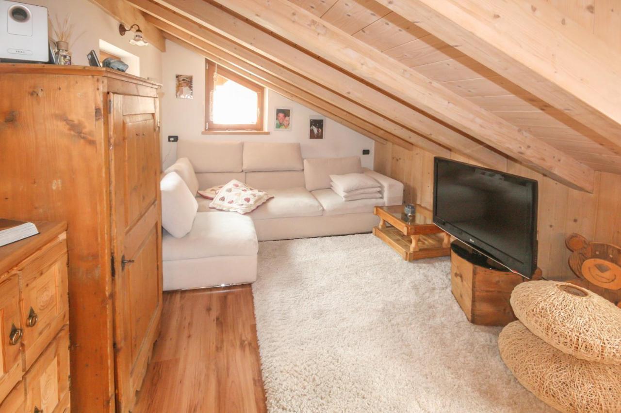 Apartamento Tabia Elisa Campitello di Fassa Exterior foto